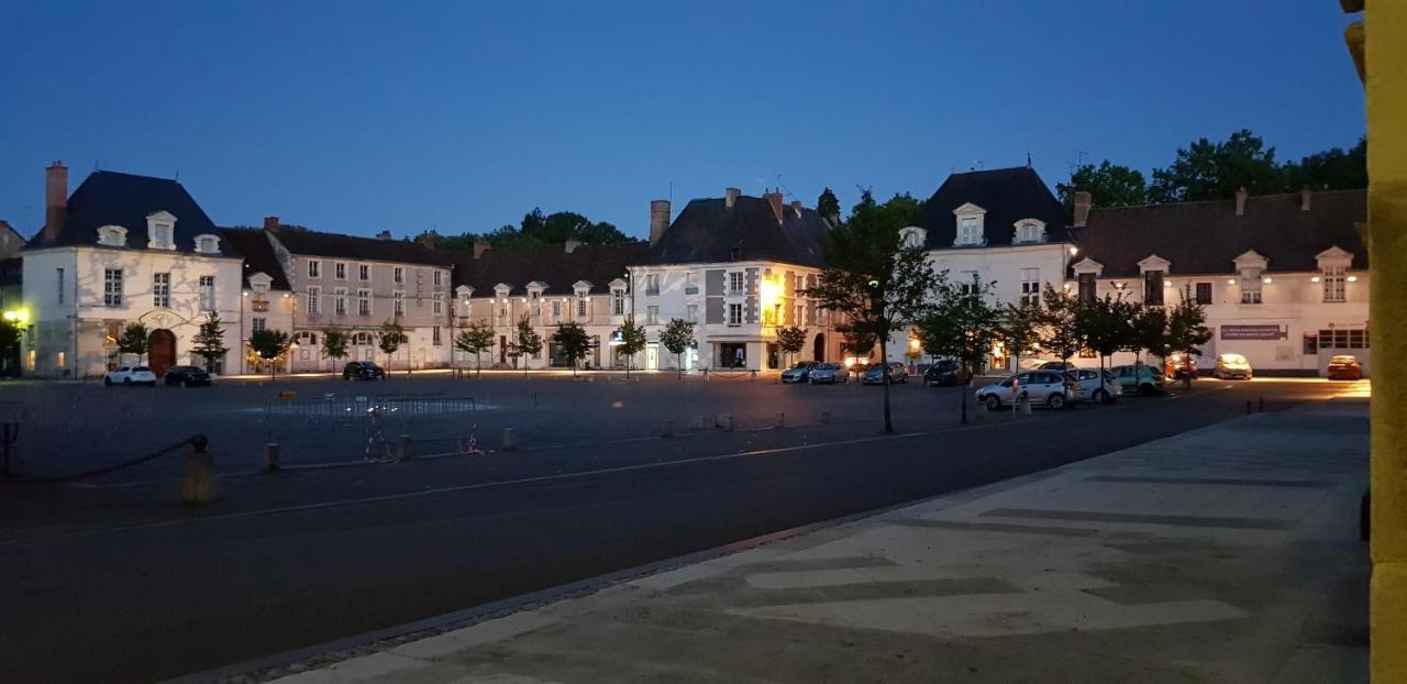 Pouant Gite Et Chambres D'Hotes Le Chene Billault المظهر الخارجي الصورة